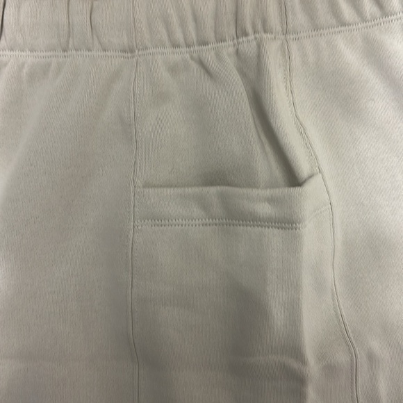 Essentials skirt - Picture 4 of 4